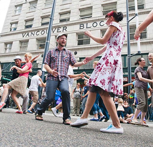 VAN201306252392077.jpg