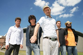 VAN201208152211309.jpg