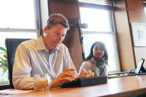 gregor robertson