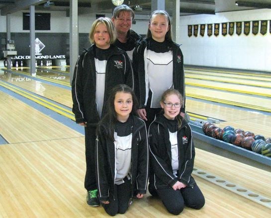 SPORTS-bantam-bowlers-ntls..jpg