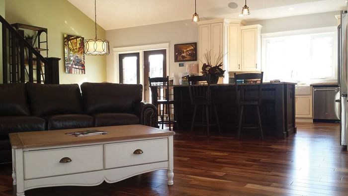 spruce-kings-show-home.05.jpg