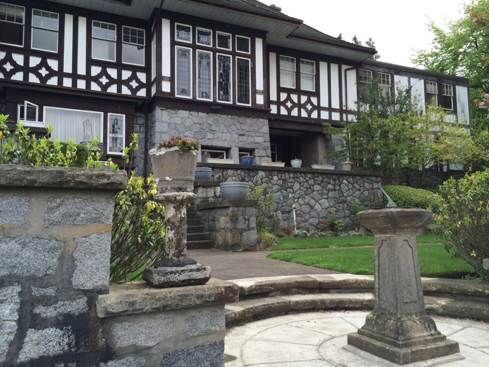 OVerlynn mansion