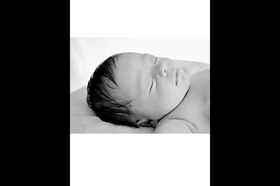 Big Brother Styles doesn&#8217;t mind that 
he&#8217;ll have to share the throne...
He is very excited to have a little 
brother of his own!
Introducing our new little Prince
Stryder Storey Levesque
Born May 16, 2013 at 8:26 am
Weighing 8 lbs 1 oz, 21 inches
Proud parents
Cherise Wilson and Ryan Levesque