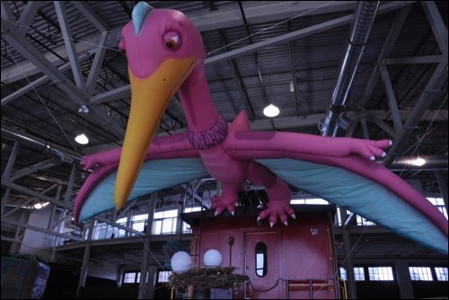 Large pterodactyl mother guard her eggs