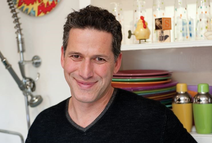 A-Eiron-chef-with-celebrity.jpg