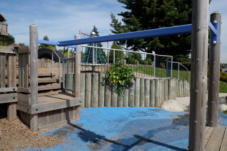 Grimston Park, playground