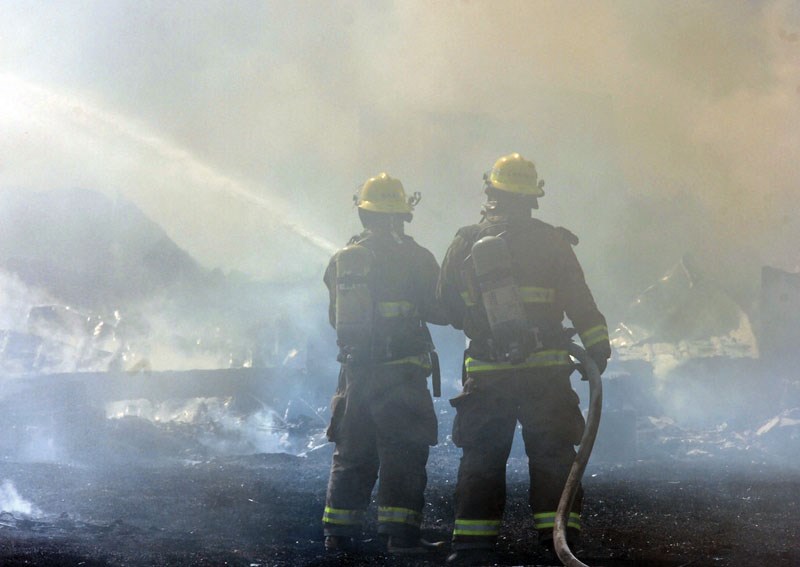 Old Cariboo Highway house fire Sunday_4