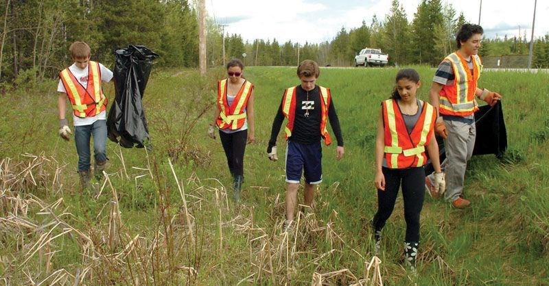 kids-highway-cleanup.jpg