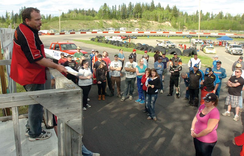 PGARA president Chris Arronge calls a drivers and volunteers meeting to kickoff the 2014 season.