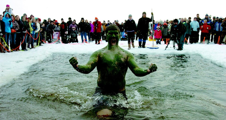 GP201110312149992AR.jpg