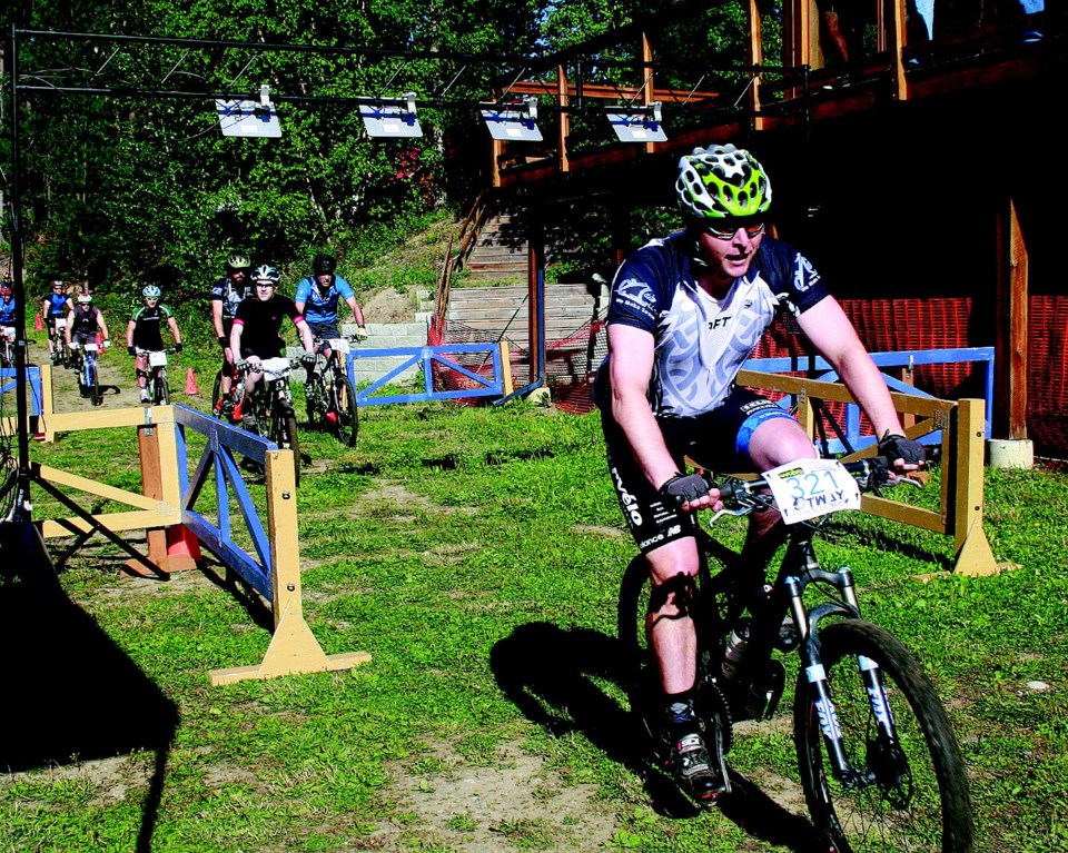 GP201110308309995AR.jpg