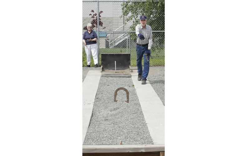 SPORTS-Horseshoes.3.jpg