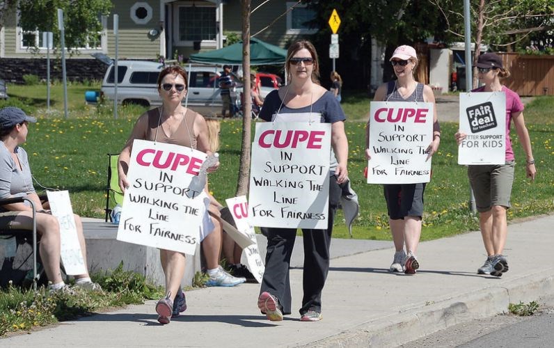 teachers-BCTF-rally.04.jpg