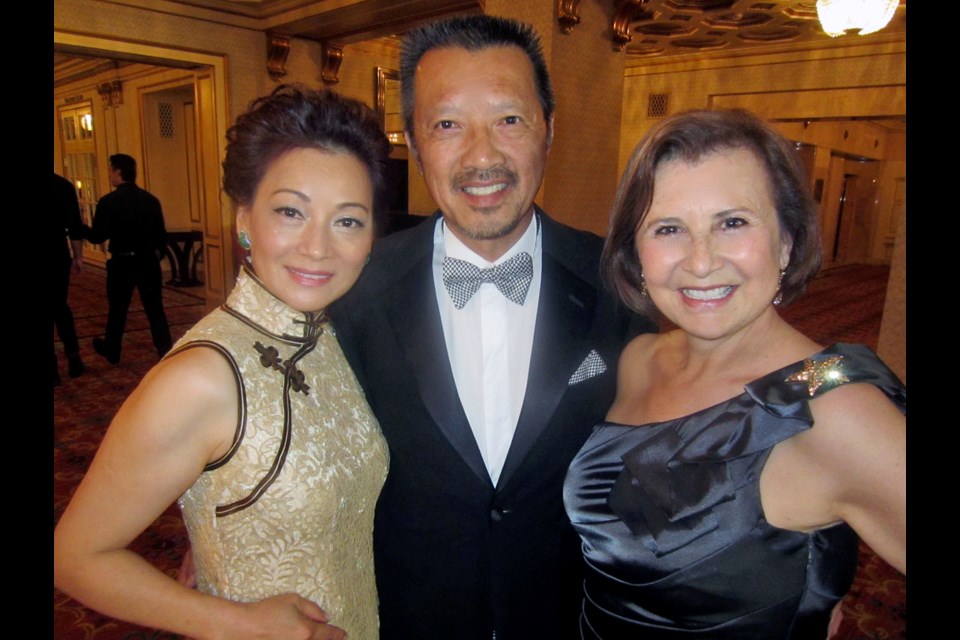 Aderita Guerreiro, Heart and Stroke Foundation, B.C. and Yukon Region vice president, welcomed donors Karen and Allen Wong to the glittery affair that raised much-needed funds for research, rehabilitation and prevention programs.
