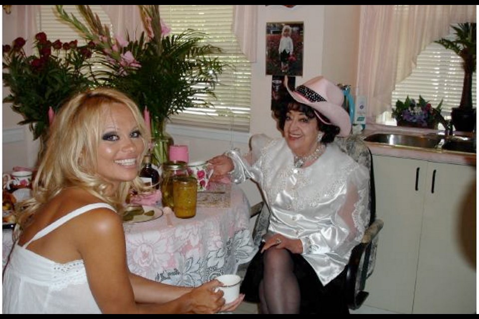 Vie Zapshala, 85, with her great niece Pamela Anderson.