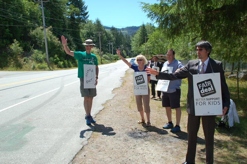 Pender picket