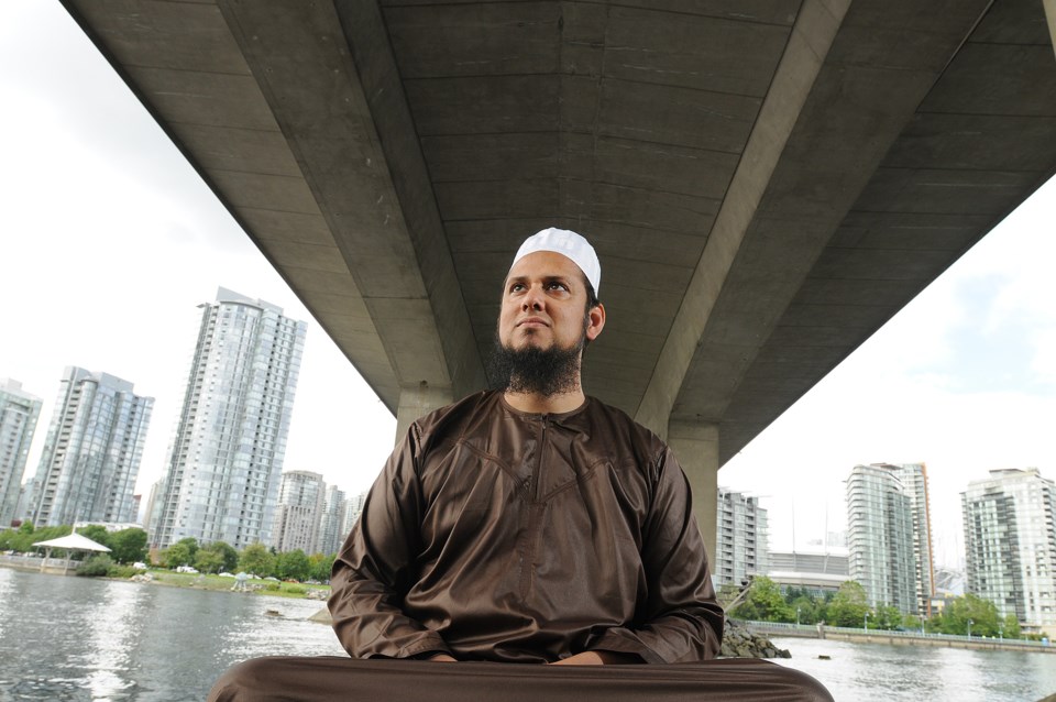 Mufti Aasim Rashid