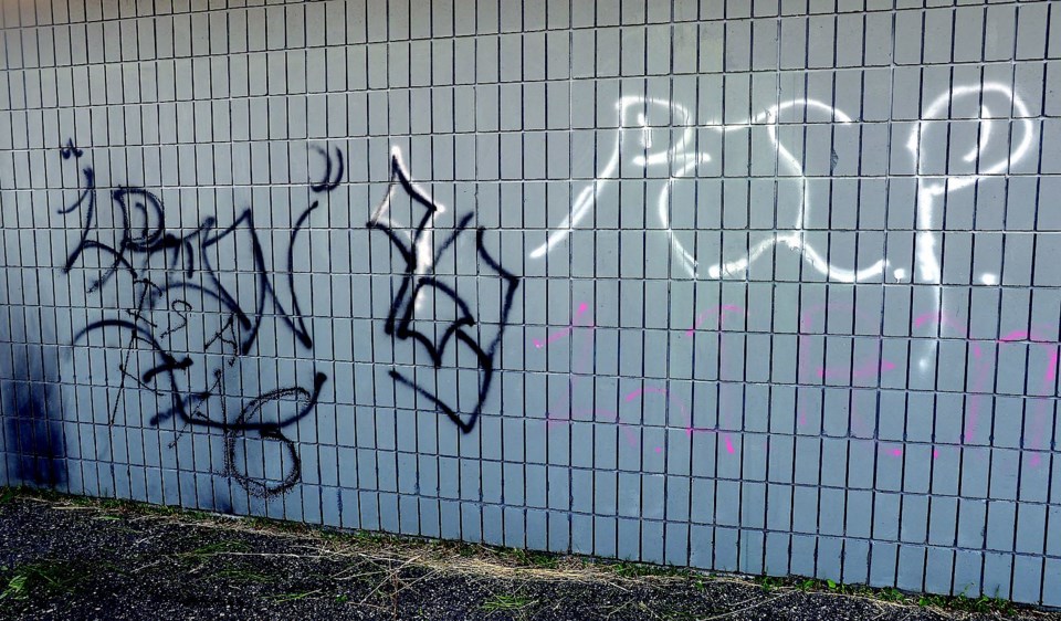 Anti-graffiti.12.jpg