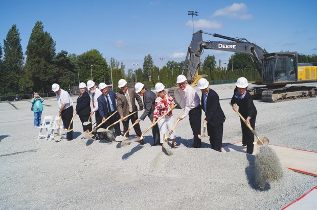 Ground breaking - Minoru