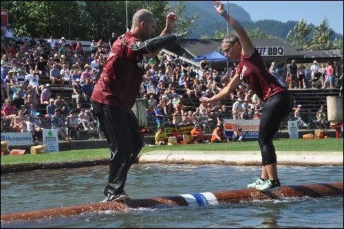 JR Salzman and Shana Vertsegen battle it out in the birling final on Sunday.