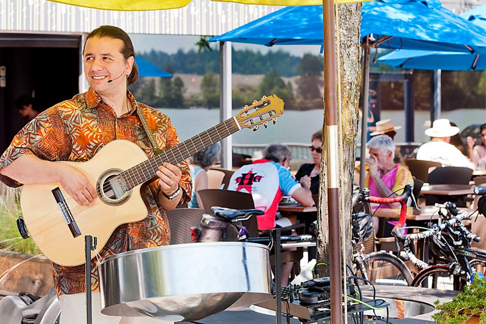 Jammin’: Rossi Tzonkov entertained the lunch crowd at River Market on Sunday with his Caribbean-inspired musical stylings.