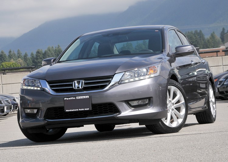 Many Honda sedan models suffered from waistline bloat over the past couple of decades but the 2014 Accord helps steer the automaker back to its svelte, racing roots. It’s available at Pacific Honda in the Northshore Auto Mall.