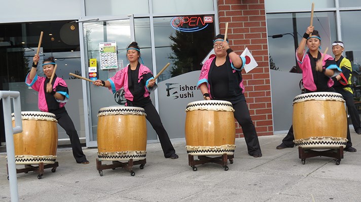 Taiko drumming