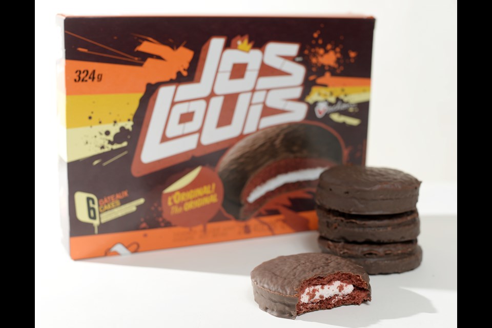 Straight outta Quebec, Jos Louis mini cakes are usually enjoyed in La Belle Province with a Pepsi, a cigarette and a misguided sense of immortality