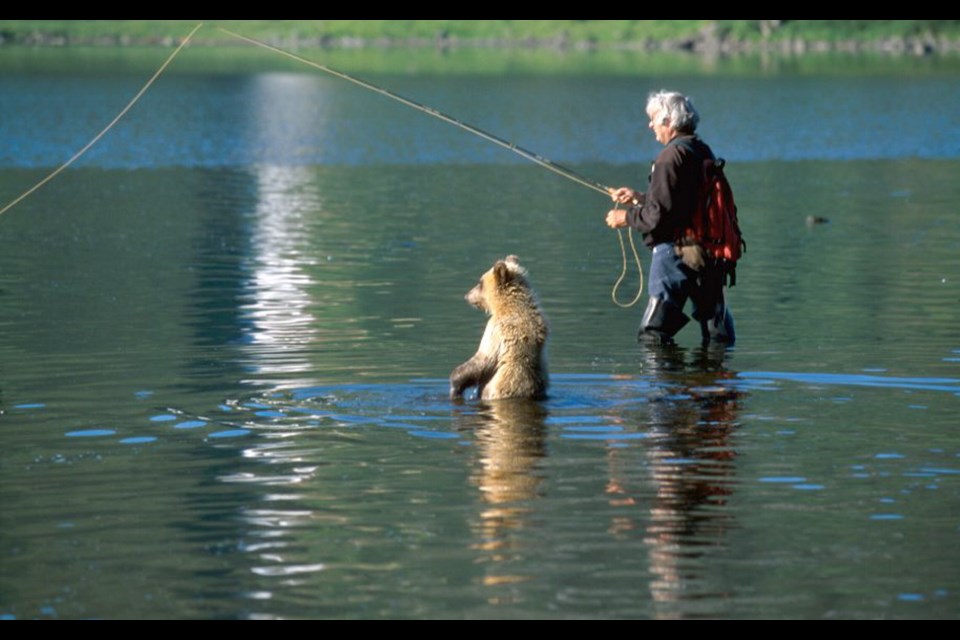 Renowned bear expert Charlie Russell befriended bears while living among them in a remote area of Russia.