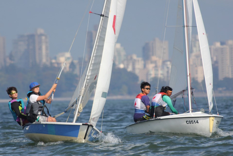 Fraser Corps sailing