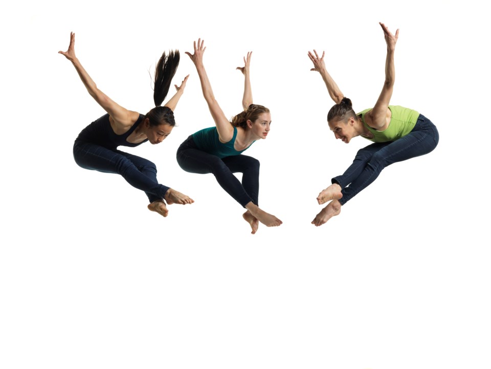Dancers Dancing