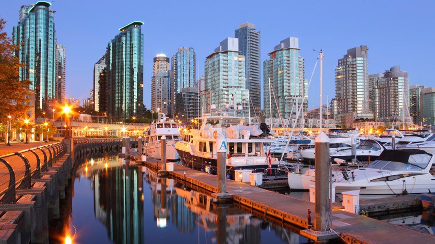 Condos in Coal Harbour downtown Vancouver