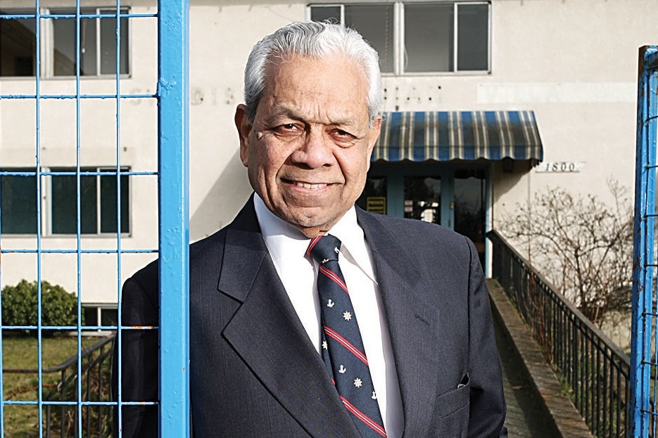 Archibald Rodrigues, Life Raft Group, GIST