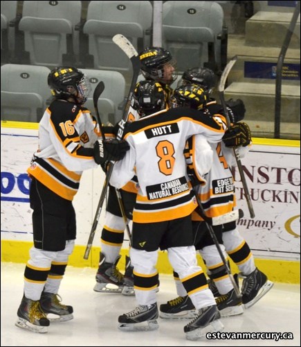 The Estevan TS&M Bruins lost against two of the top clubs in the South Division of the Saskatchewan Bantam AA Hockey League. The Bruins were blanked 4-0 by the third-place Yorkton Terriers on Friday Dec. 2) and lost 7-2 to the first-place Prairie Storm on Saturday (Dec. 3). If you see someone you know head to our Facebook page and tag them.
http://www.facebook.com/EstevanMercury