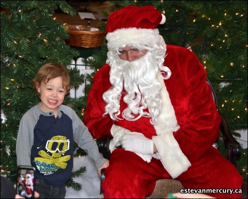 There were lots of people at the Estevan Shoppers Mall Dec. 3 for the kickoff to Christmas celebrations. If you recognize any of your friends head to our Facebook page and tag them.
http://www.facebook.com/EstevanMercury