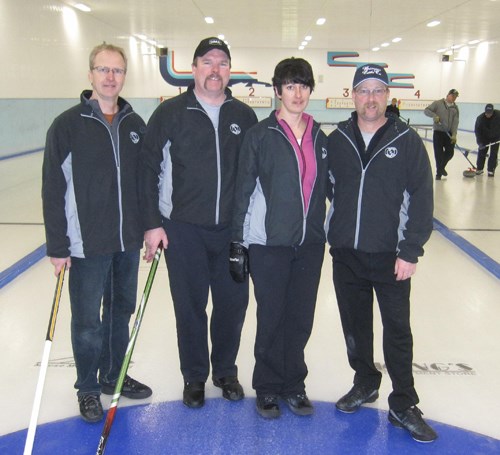 Carlyle 6th Oilmen&#8217;s Bonspiel was held on February 24, 25, 26 & 27, 2011. A Event: 鶹ƵEast Electric defeated Elkhorn Reources to win the A Event. 鶹ƵEast Electric Lead: Terry Hengen, Second: Garth Newell, Third: Dione Weber and Skip: Kevin Wilson.