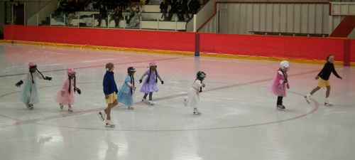 Ciara Corrigan, Myla Faber, Ashlee Lenius, Katelyn Rutten, Syah Sutherland, and Kaylee Valentine performed as Princess Fiona from Shrek to &#8220;Accidentally in Love&#8221; with help from program assistants Kyla Fischer and Anna Doty.