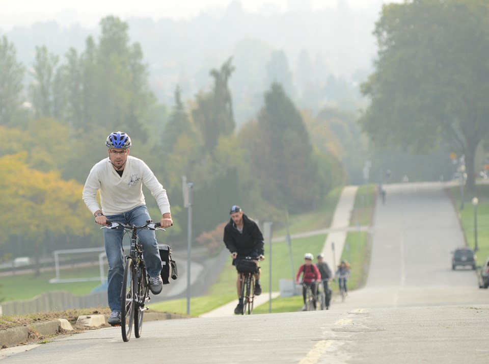 cycling commuters