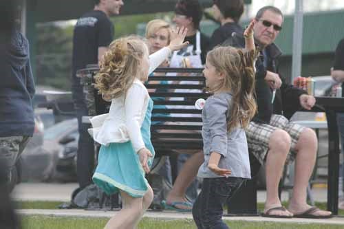 For International Year of the Cooperatives, Yorkton&#8217;s cooperatives joined together on May 31 to host a community barbecue downtown. Amid the food, music, dancing, and face painting, the event raised $2,125 for the Boys and Girls Club.