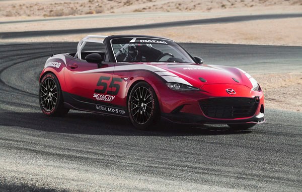 Mazda Miata race