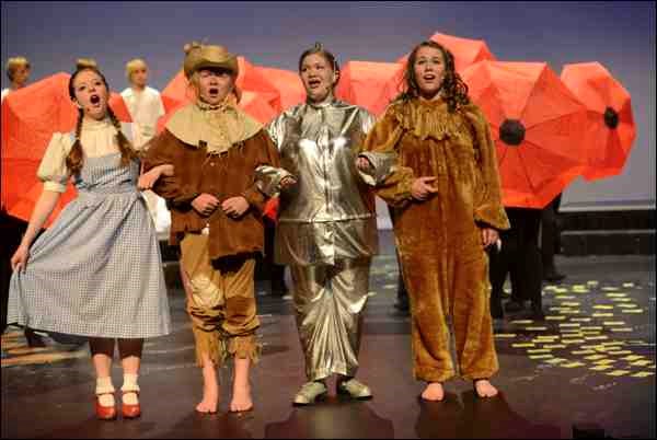Dorothy is being played by Katrina MacKinnon, top left, along with Abbey Neufeld as Scarecrow/Hunk, Nicole Klippenstein as the Tinman/Hickory and Johanna York as the Cowardly Lion/Zeke.