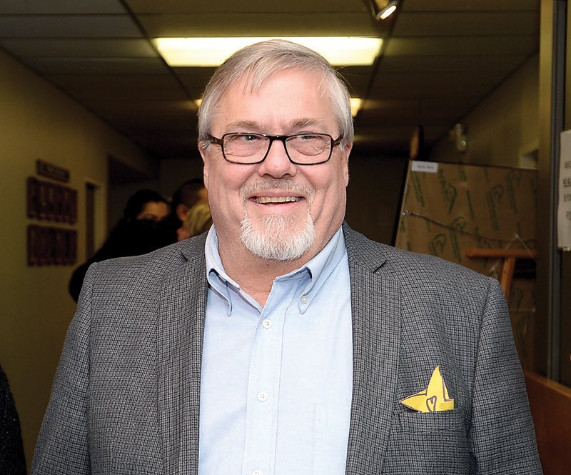Frank Everitt re-elected