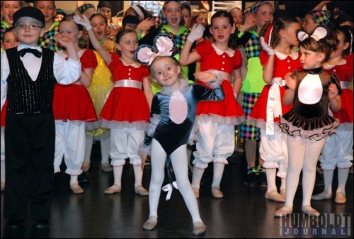 That&#8217;s all folks!
Abby LaClare of Humboldt joins her fellow DK Dance Visions students to wave goodbye to the audience during the grand finale of the Humboldt-based dance school&#8217;s New-York-themed recital last weekend.