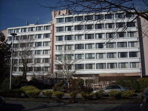 Lions Manor Steveston
