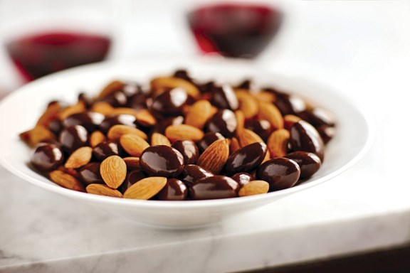 Chocolate almonds