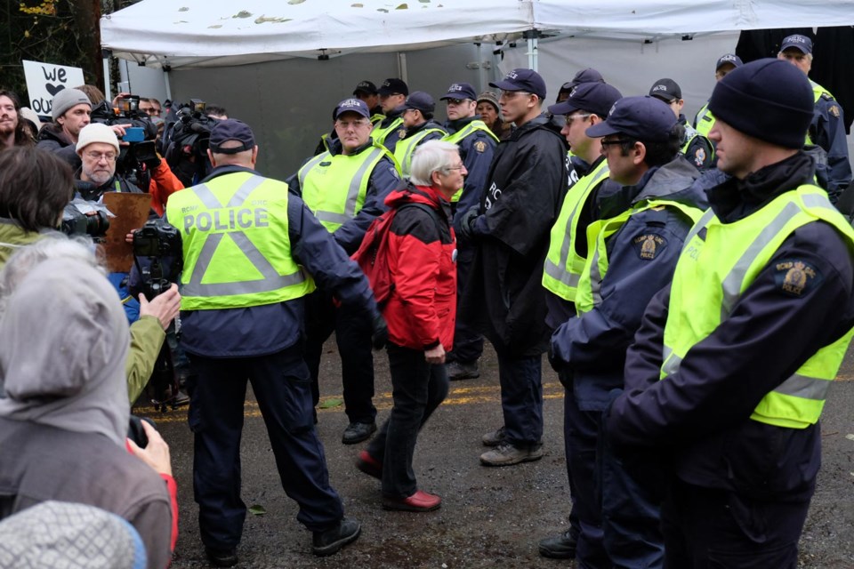 Burnaby Mountain protests_161