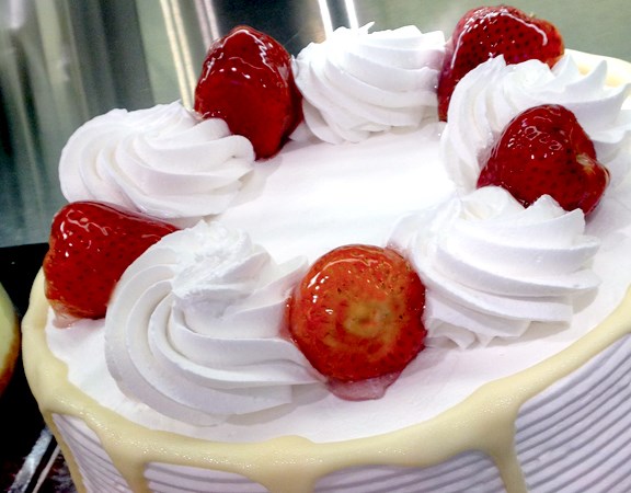 Strawberry cake