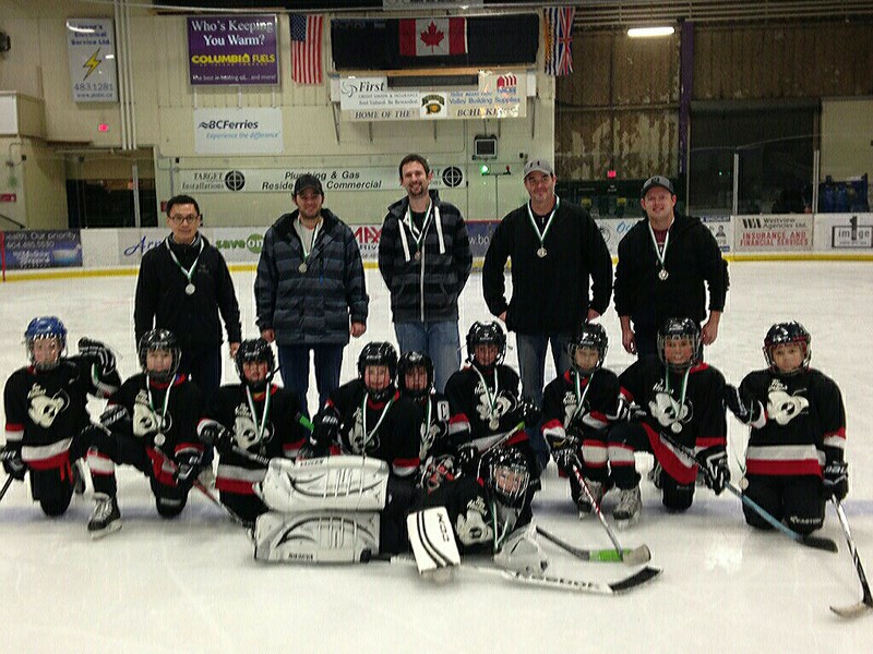 Senators: Back row left to right: Joe Nguyen (assistant coach), Tyson Cross (safety), Darren Mielke (safety), Declan McKevitt (head coach) and Paul Bezaire (safety); front row, left to right: Kayden Meyers, Myles Mielke, Brendan McGreal, Gavin Bezaire, Connor McKevitt, Liam McLeod, Khai Nguyen, Keshan Harrison, Kadyn Garcia and Silas Cross (goalie).