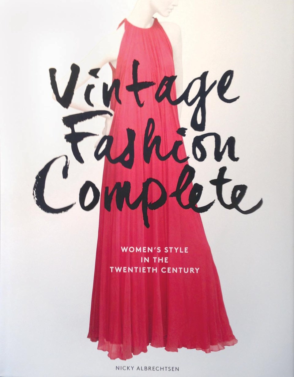 vintage fashion complete