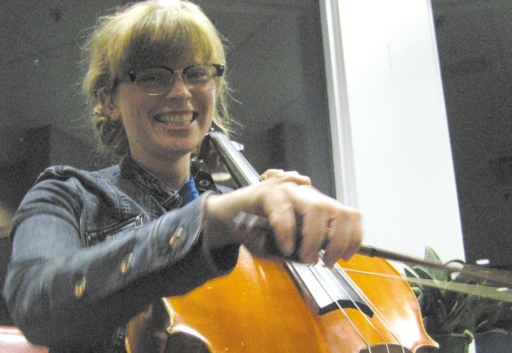 pgso-names-kavka-cellist.09.jpg